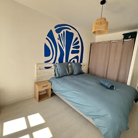 Escapade Santorini Apartment Épinal